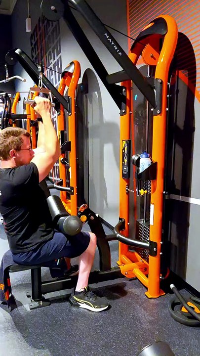Lat Pulldown