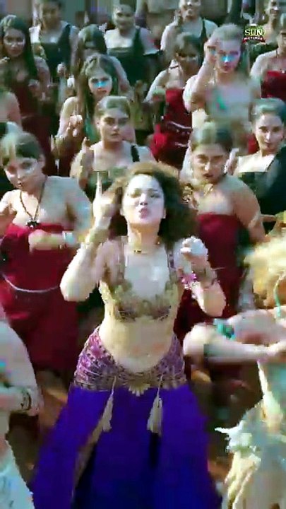 Tamannaah in Kaavaalaa jailer