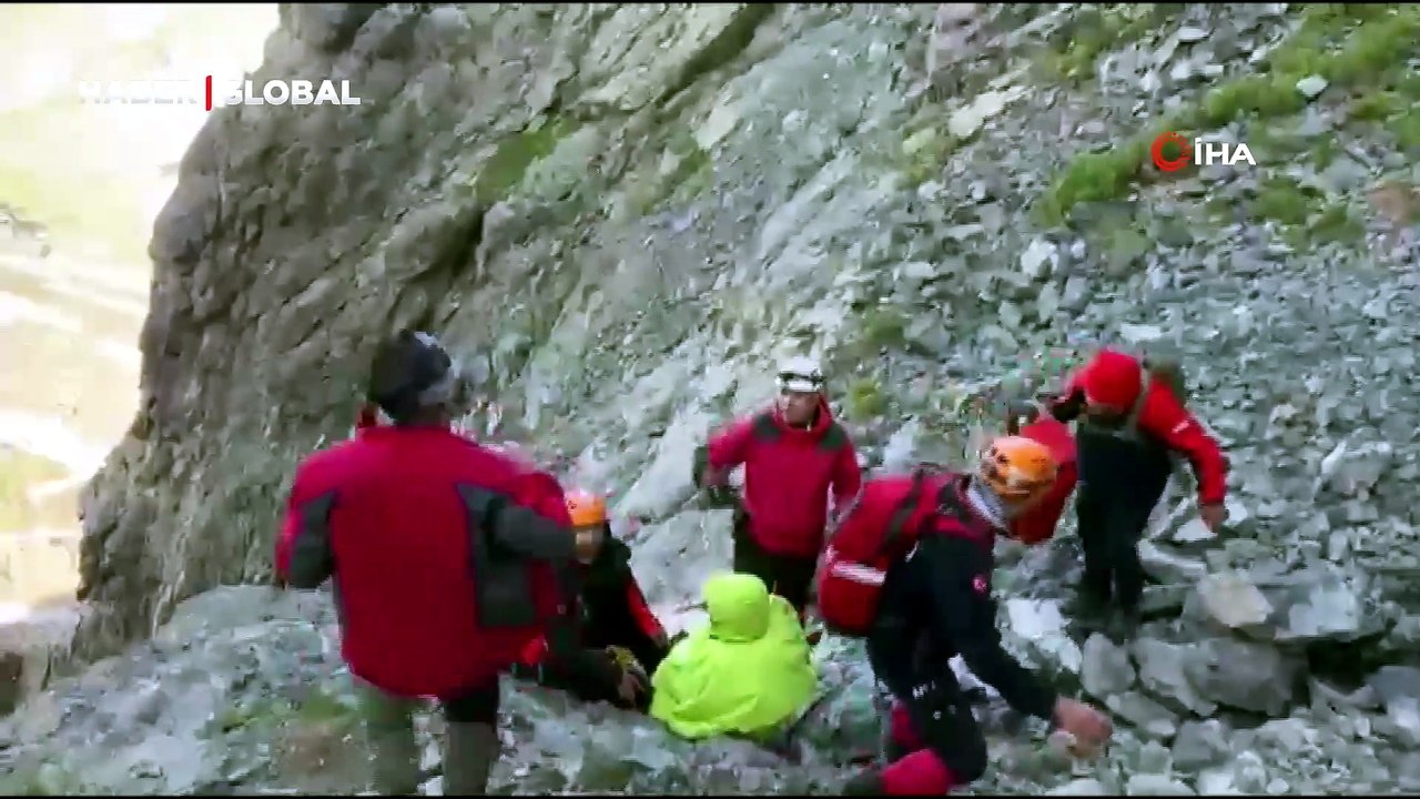 Verçenik Dağı'nda nefes kesen kurtarma