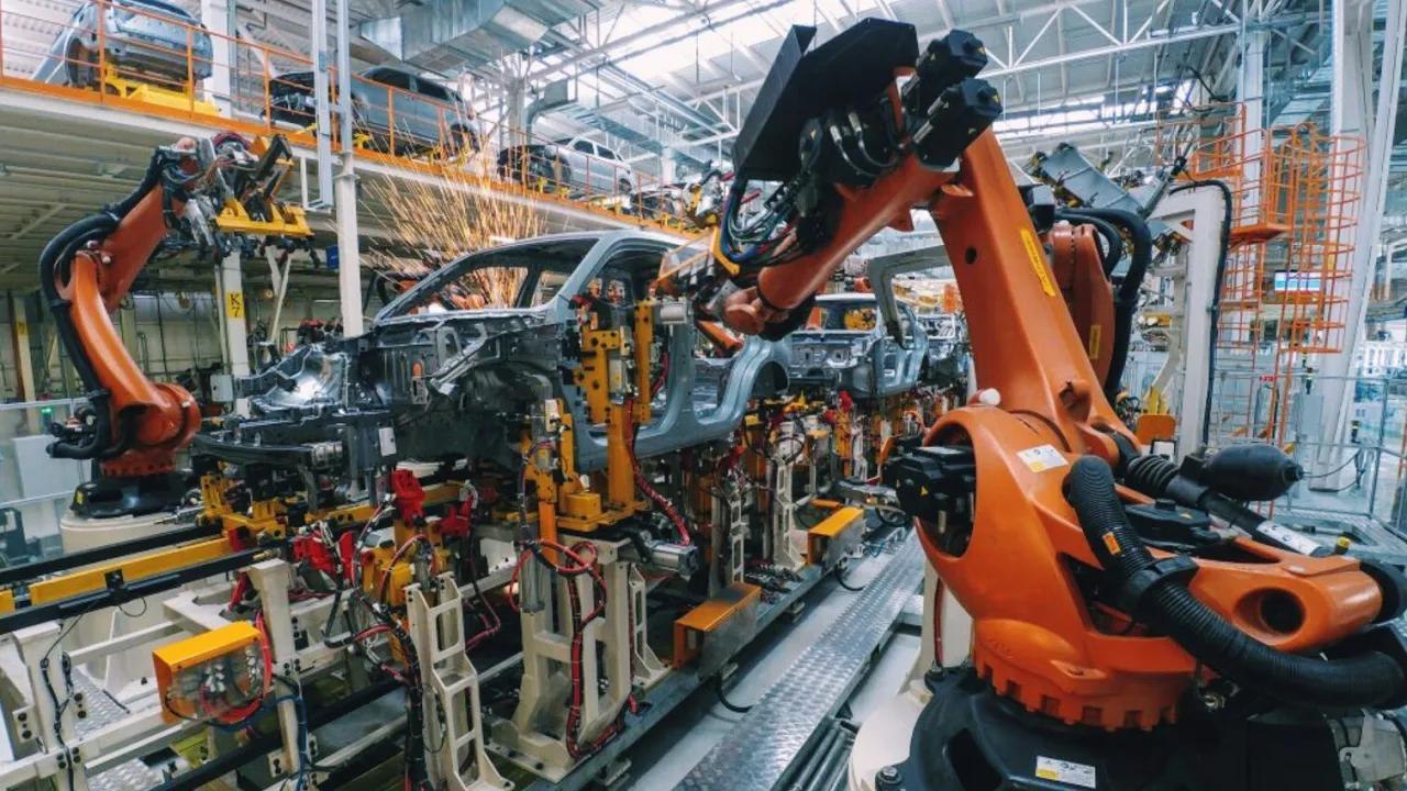 How Do Industrial Robots Work? | KUKA Robots Explained
