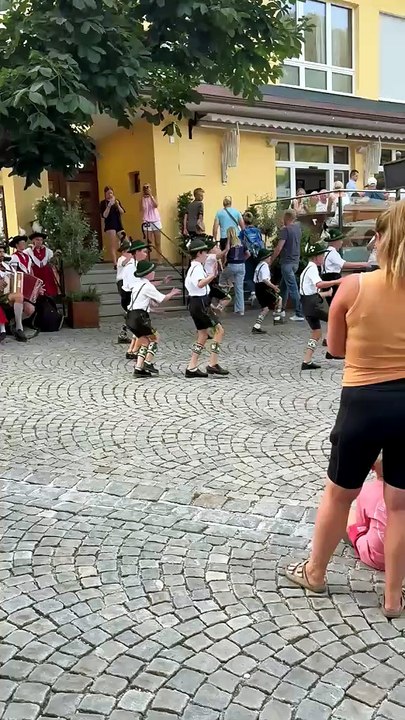 Germany (Europe)folk dance