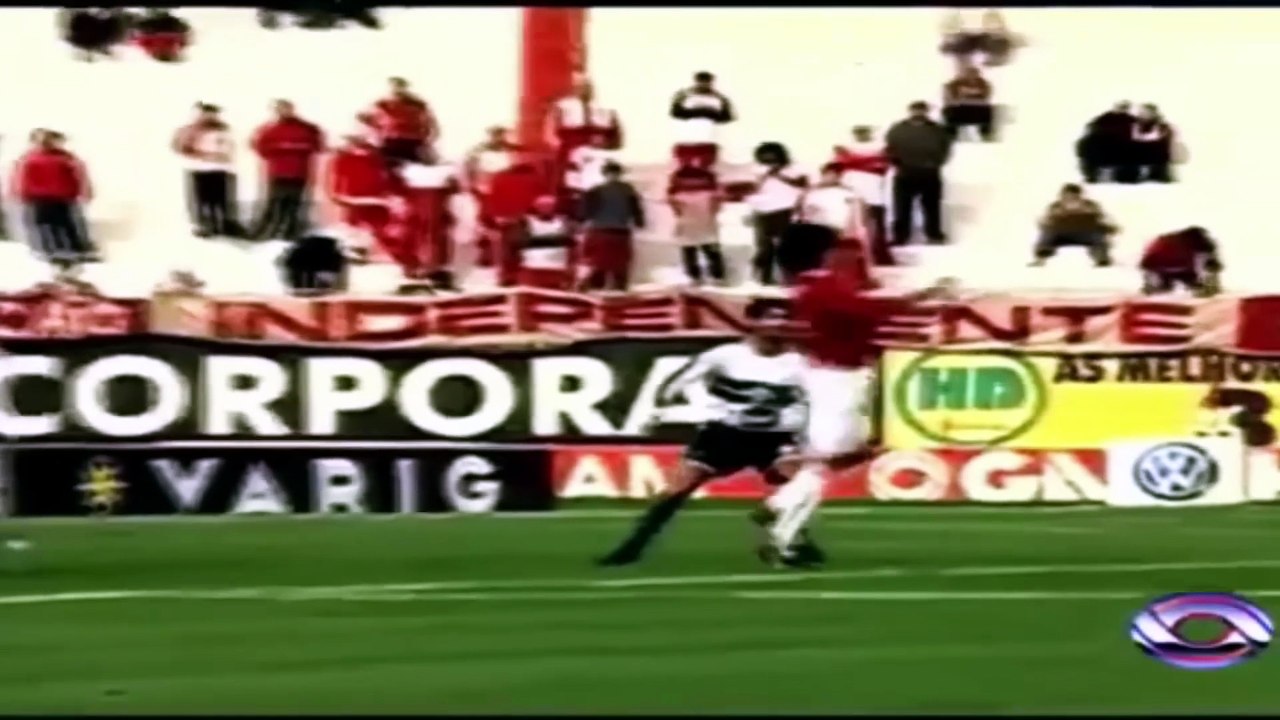 OS 40 GOLAÇOS MAIS ABSURDOS DO FUTEBOL BRASILEI...