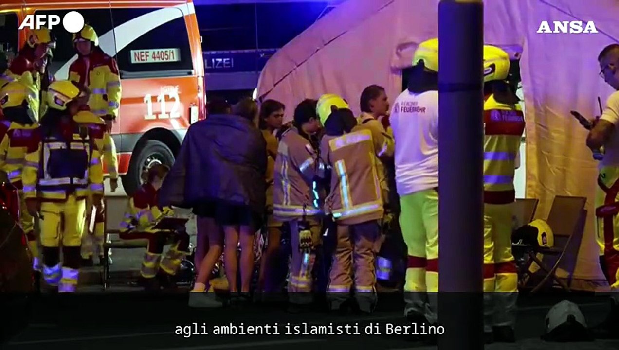 Furgone sulla folla al Pride di Berlino, "identificato un presunto responsabile"