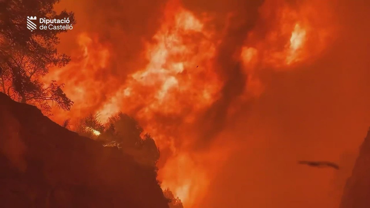 la situación en el incendio de la Vall d'Uixó (Castellón)
