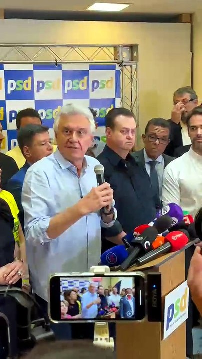 CONVENÇÃO DO PSD: Caiado ridiculariza convenção de Flávio Bolsonaro: "Baixaria"