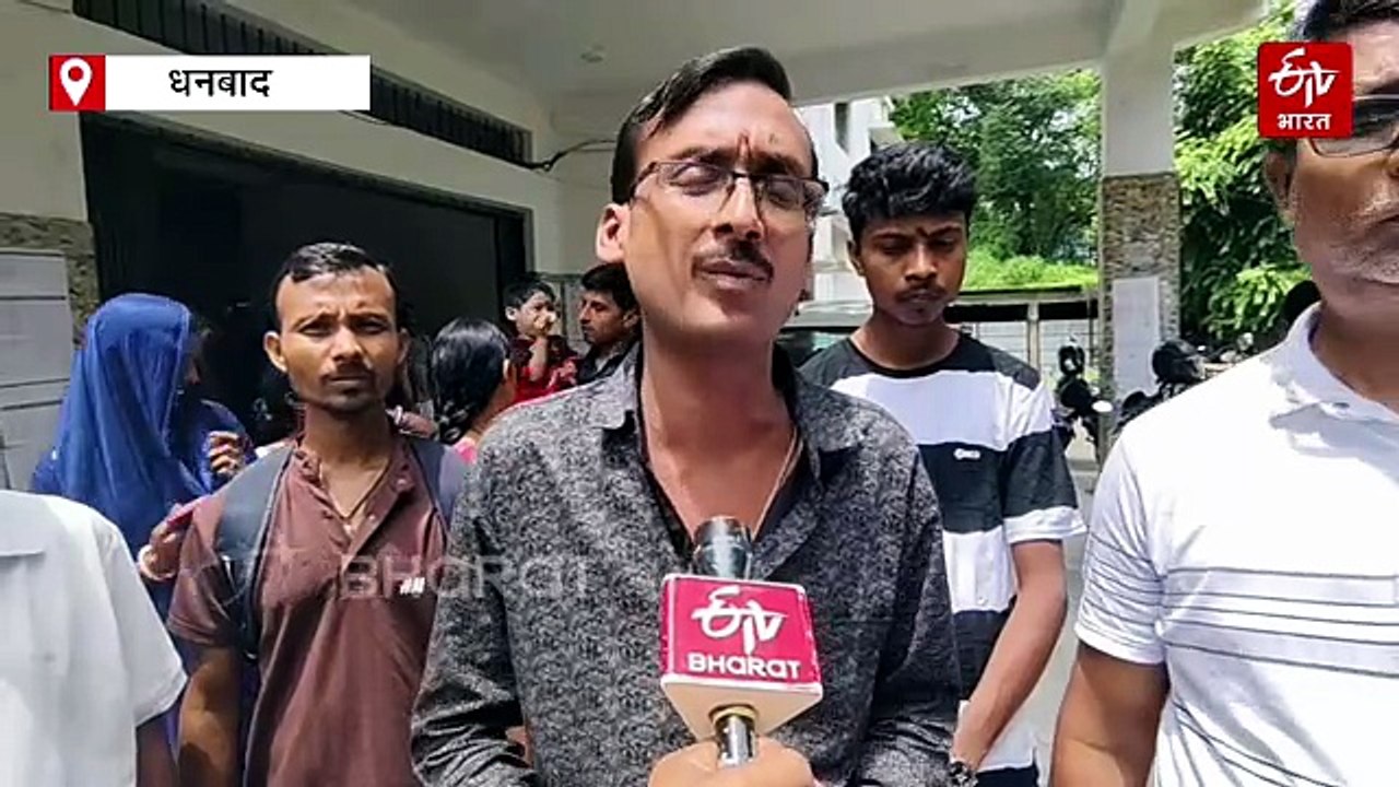 धनबाद के SNMMCH में खून के सहारे 'बचपन', समुचित इलाज के लिए उम्मीद लगाए बैठे थैलेसीमिया से पीड़ित बच्चे