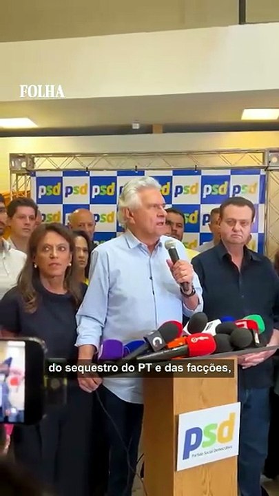 Caiado chega a convenção do PSD criticando Lula e Flávio Bolsonaro