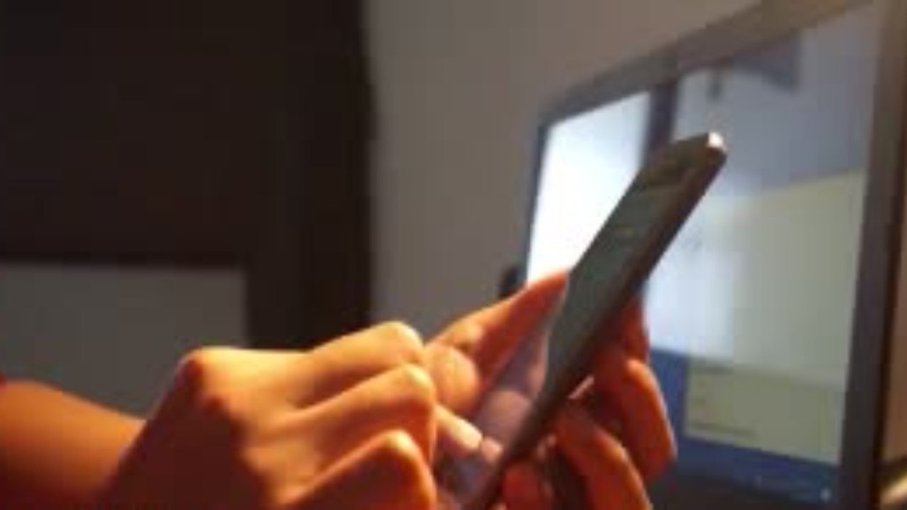tn7-ciberdelincuentes-apuestan-a-los-hackeos-de-whatsapp-para-cometer-estafas-260726