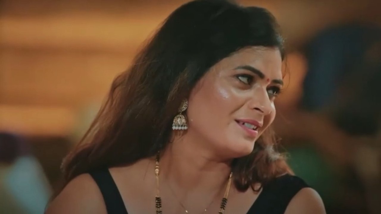 Chachi ke sath payer [hot romance] webseries