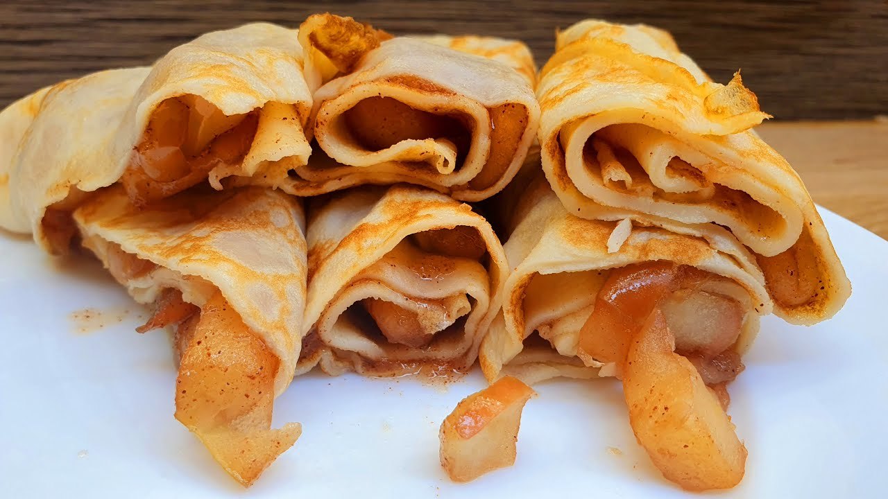 Pfannkuchen mit Äpfeln, perfektes leichtes Frühstück für die ganze Familie