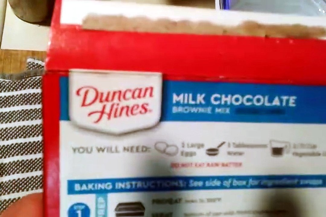 Duncan Hines Brownies part 1