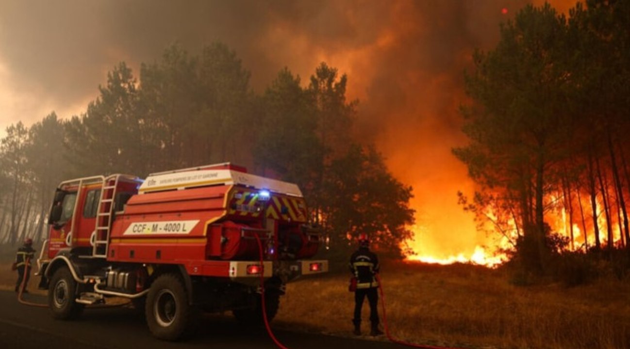 Fransa'da yangınlarla savaş devam ediyor