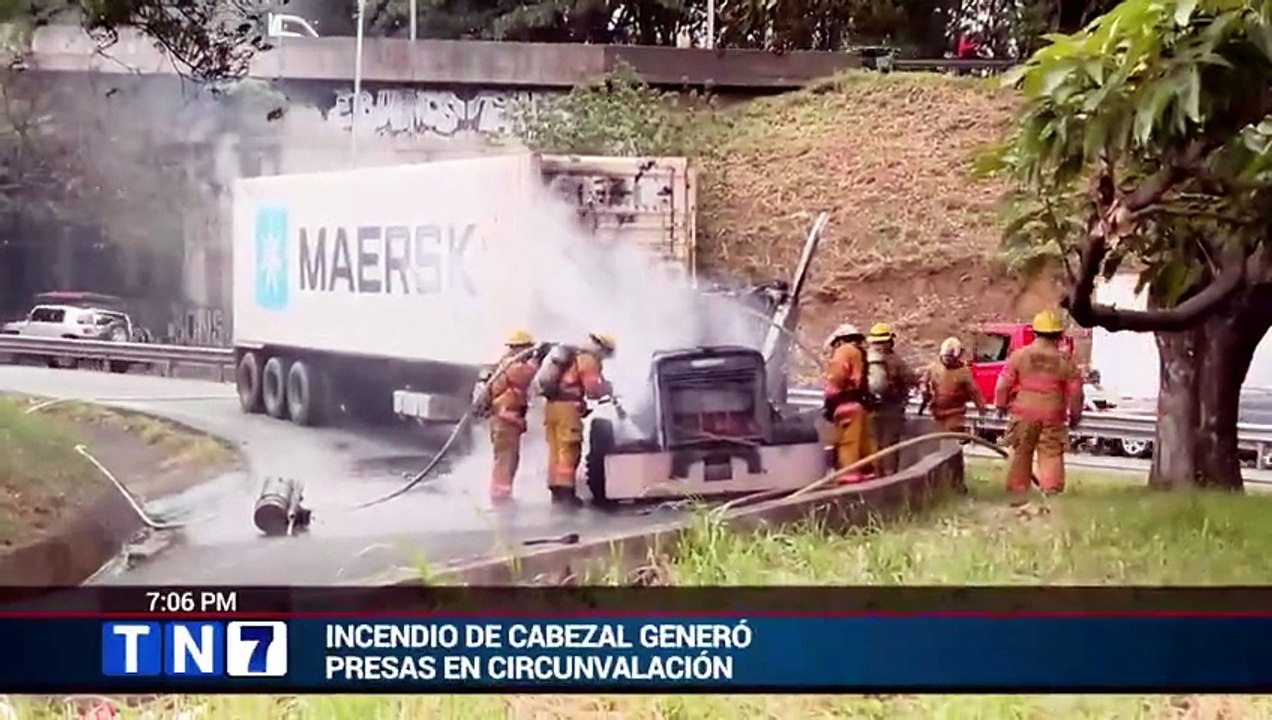 tn7-incendio-de-cabezal-genero-presas-en-circunvalacion-220726 [Full Movie]