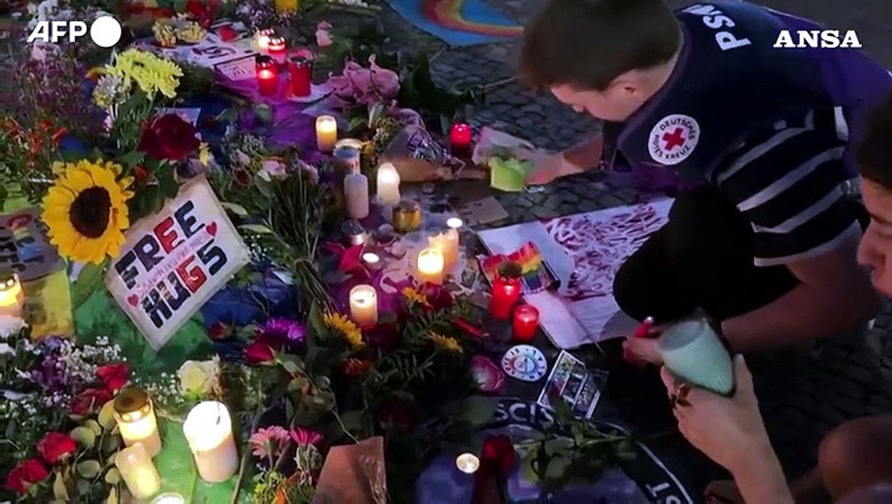 Attentato a Berlino, la città ricorda le vittime