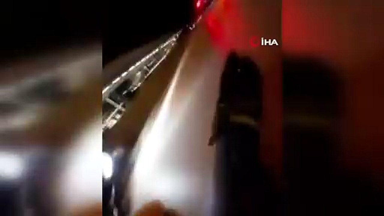 Bursa\'da korku dolu anlar! 2 kişi ölümden döndü...