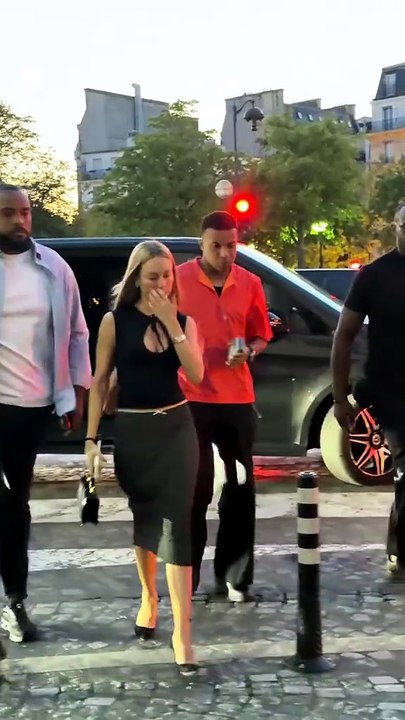 #mbappe #esterexposito #paris