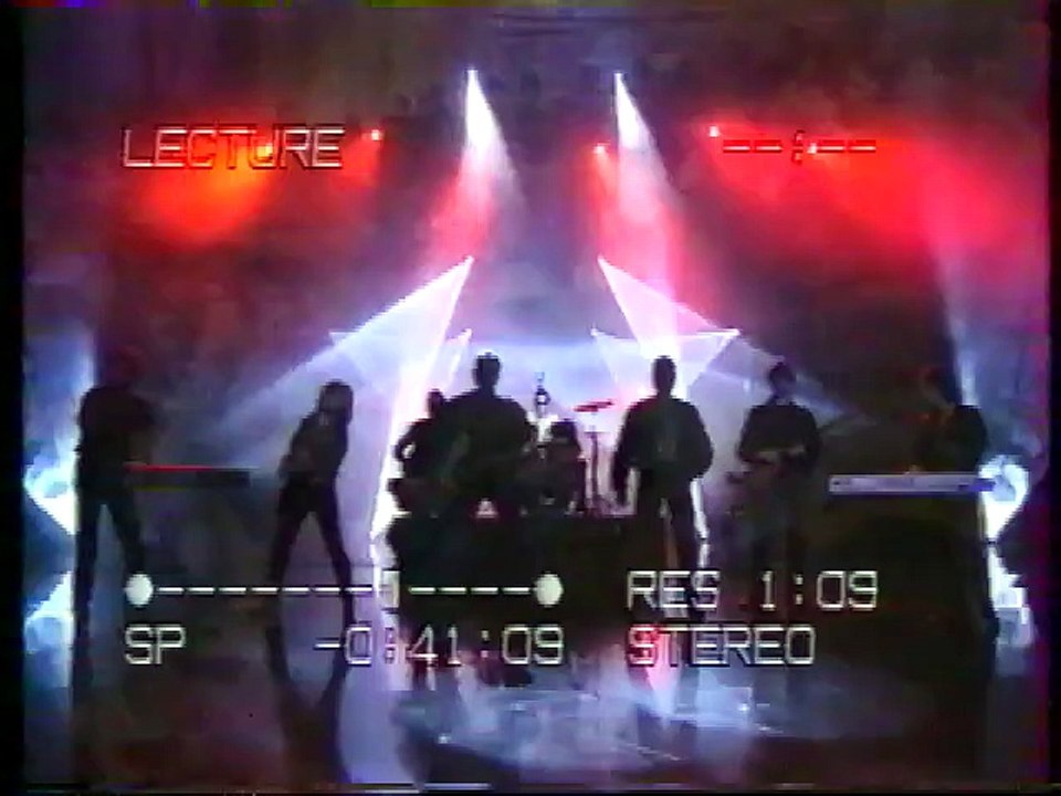 1992 - Johnny Hallyday en interview dans Sacrée Soirée sur TF1 (11 Mars)