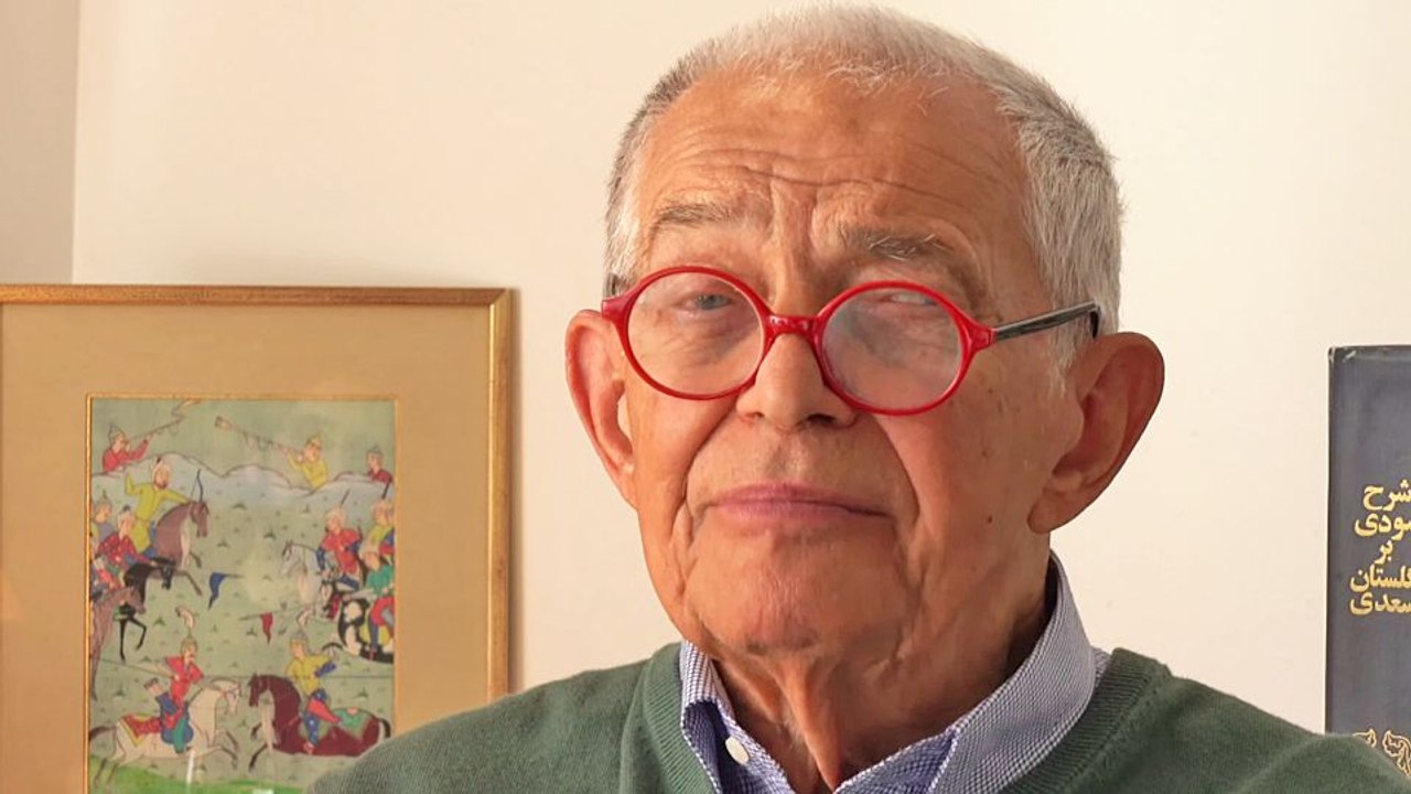 Belgrade-Paris-Téhéran : un entretien avec Abbas Kiarostami Teaser VO STFR