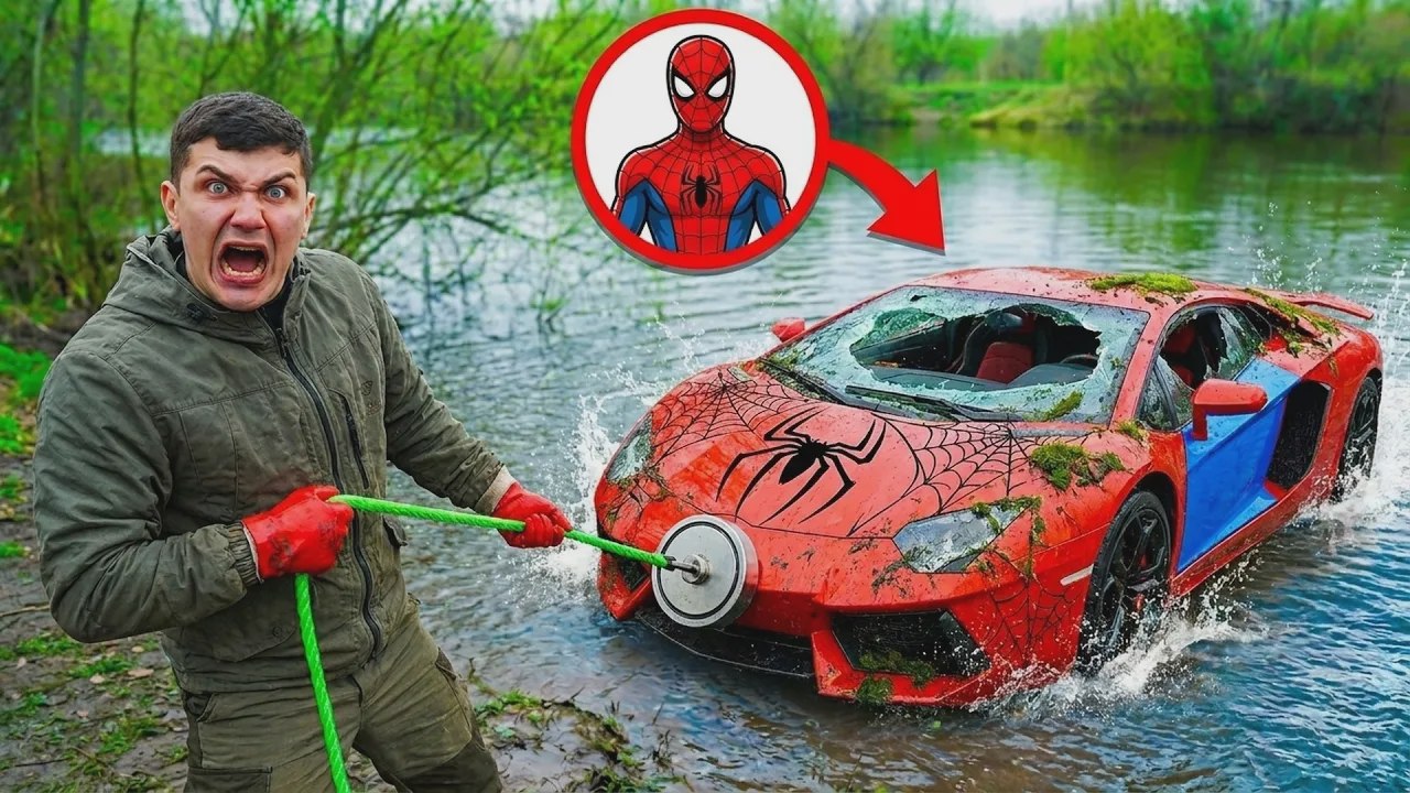 On découvre une voiture Spider-Man sous l’eau en pêchant à l’aimant !