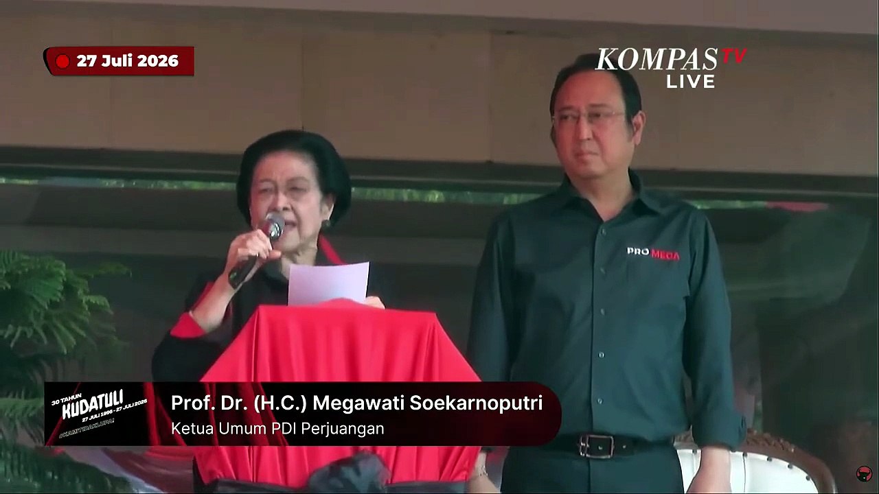 Ketum PDIP Megawati Resmikan Patung Monumen Kudatuli, Tegaskan Pentingnya Persatuan
