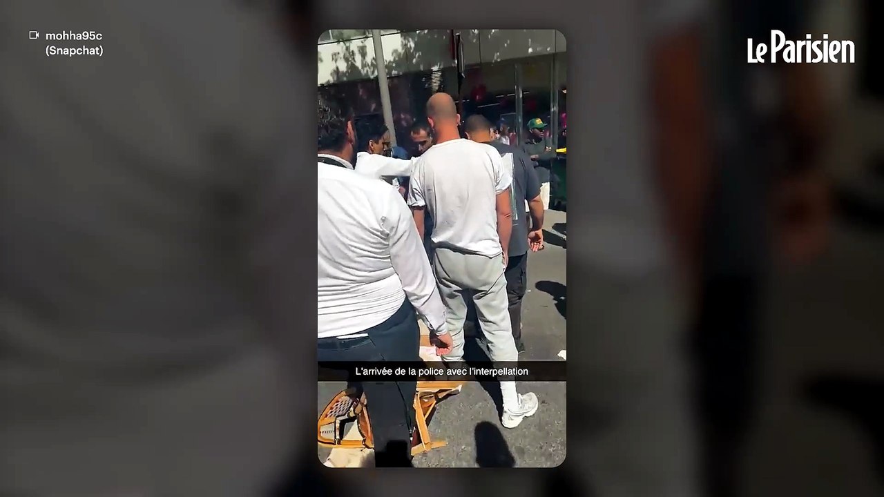 Paris : un suspect arrêté après avoir poignardé trois victimes