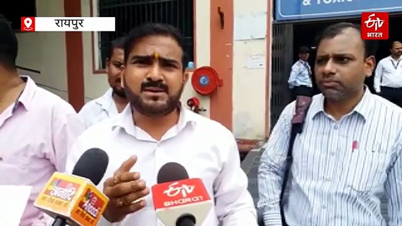 रायपुर में नर्सिंग कॉलेज भर्ती में गड़बड़ी का आरोप, इंटरव्यू से वंचित अभ्यर्थियों का प्रदर्शन