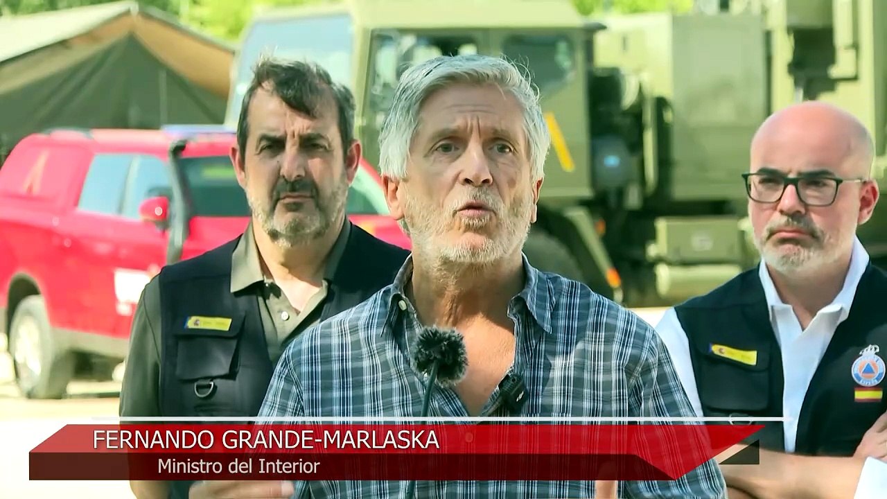 Madrid afronta horas clave contra una situación "endemoniada" por el avance de los incendios