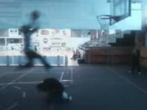 Alex par dessus Maxou