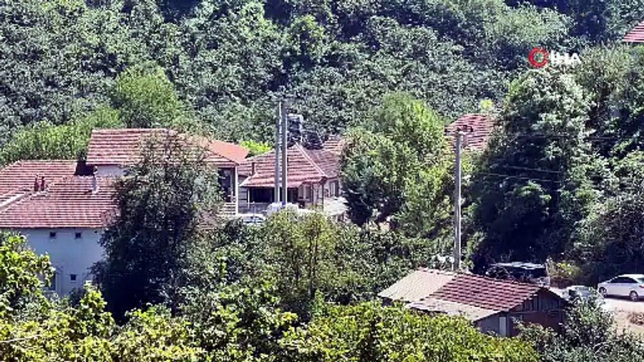 Düzce'de korkunç cinayet: Ağabeyini bulamadı, yengesini öldürdü