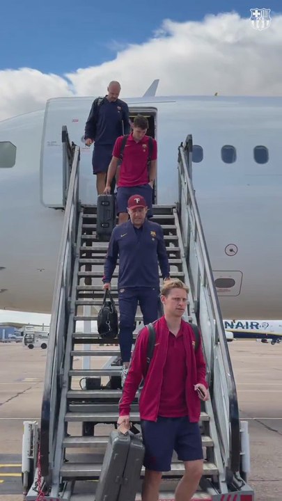 El Fc Barclona llega a Inglaterra para su amistoso contra el Birmingham