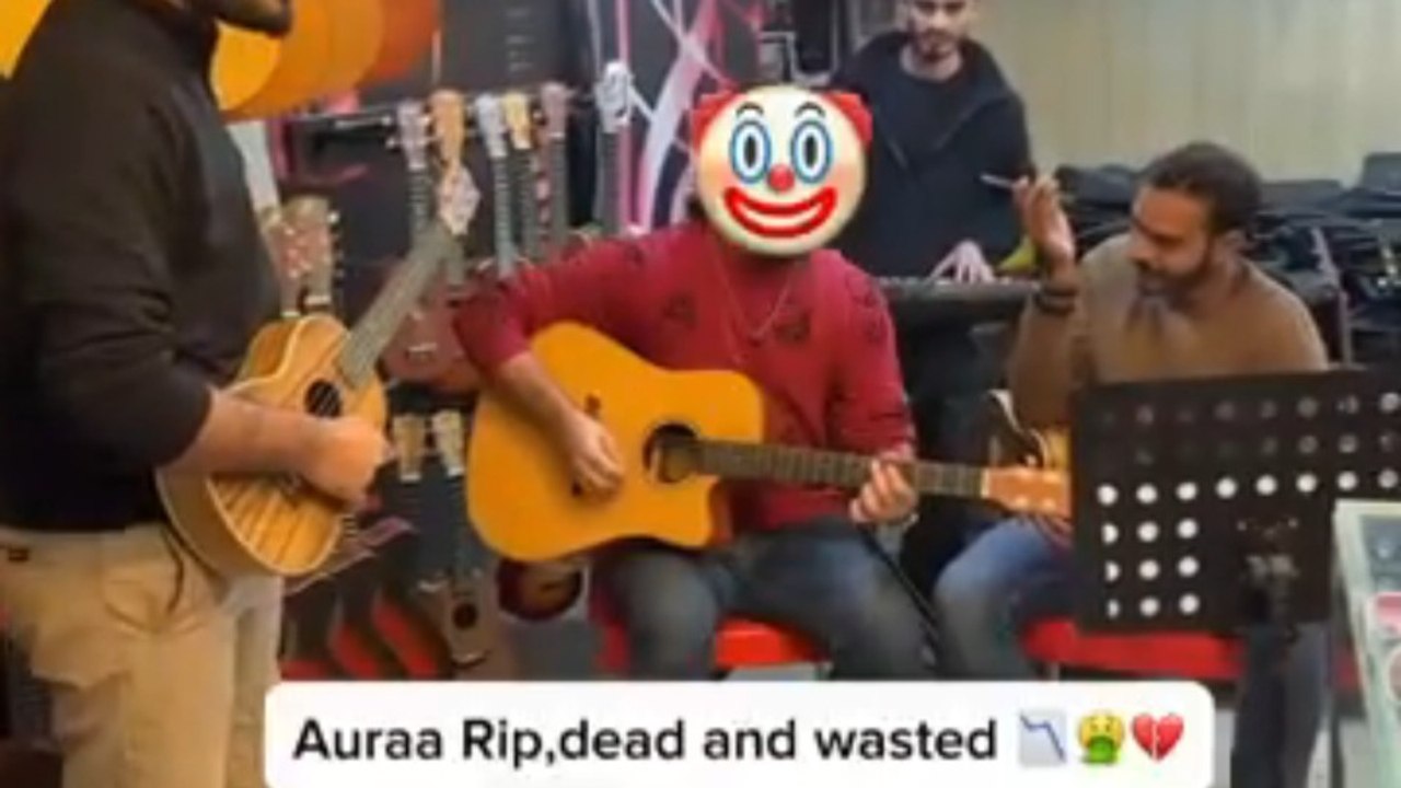 GUITAR PLAYER 🎸
