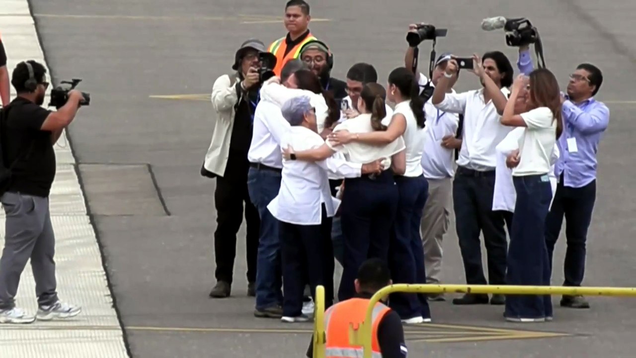 El expresidente Hernández volvió a Honduras tras el indulto de Trump