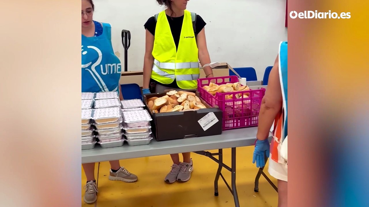 Polideportivo Municipal de Nules, centro de acogida de evacuados por el incendio de La Valla d'Uixó