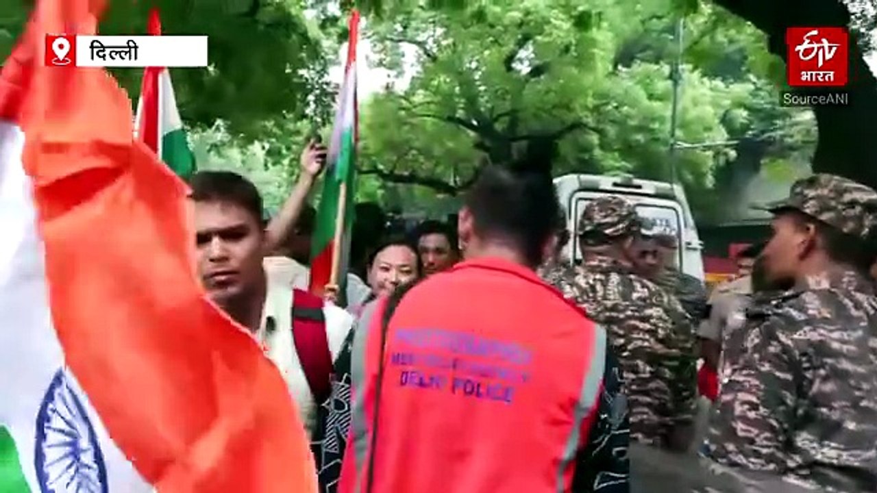 क्या तय प्रोटोकॉल तोड़कर दिल्ली में प्रदर्शनकारी छात्रों पर चलाई गई थी पैलेट गन? CRPF ने शुरू की जांच