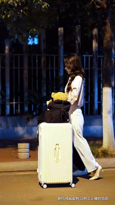 El Ex Marido Muerto En Español