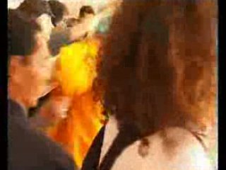 D'abord, hommage à Dewaere qui nous manque dans c