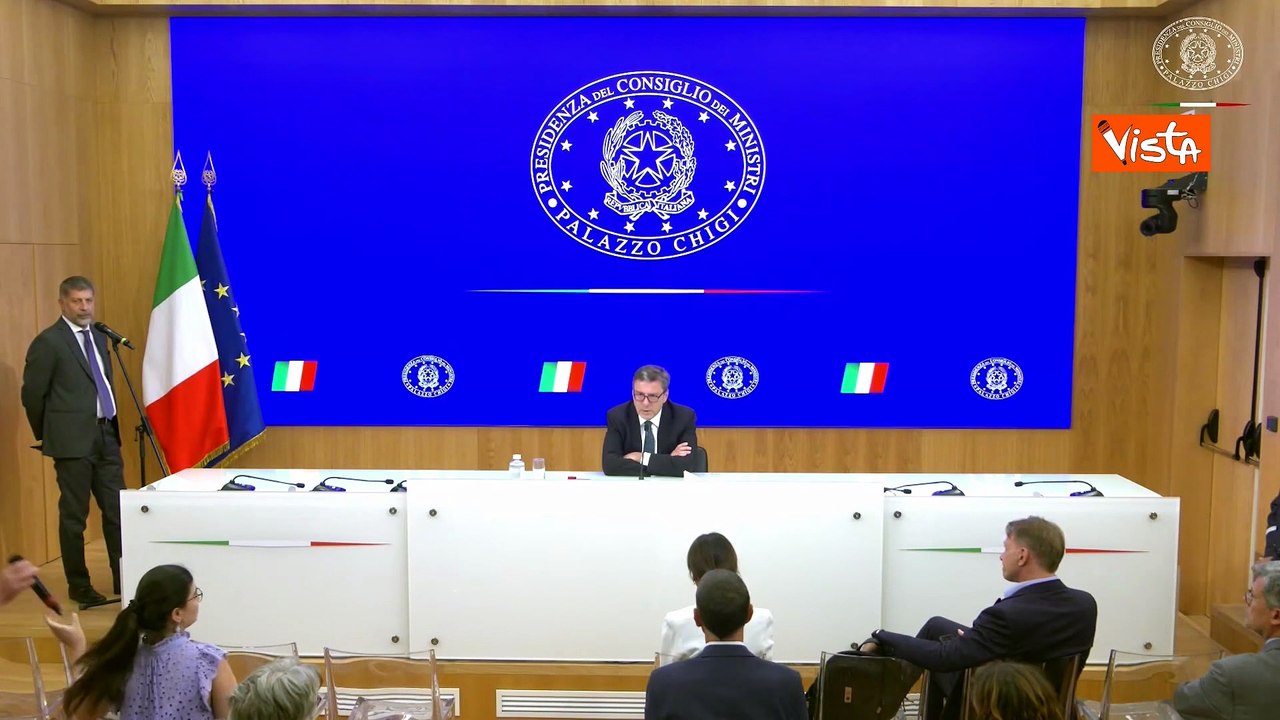 Taglio accise, Giorgetti: In vigore dal 28 luglio, pronti interventi su bollette se crisi continua