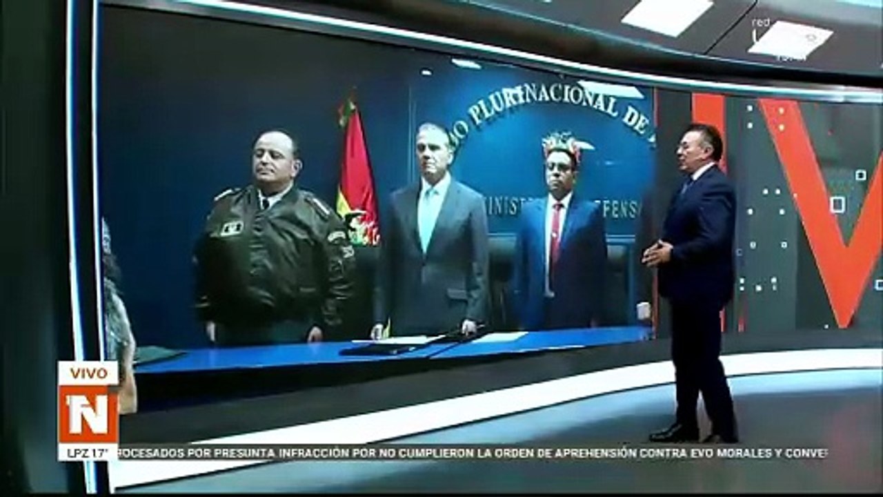 Posesionan al General Willy Pozo Torrico como nuevo Viceministro de Defensa