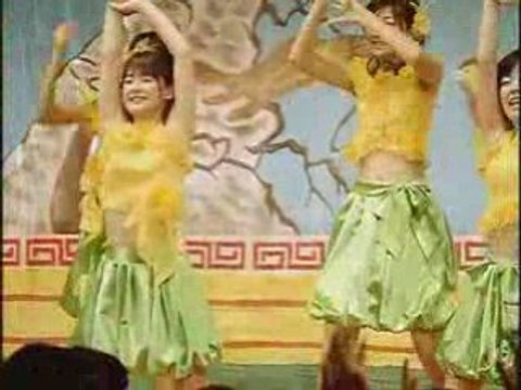 Berryz Koubou - Jinngisukan Dance Shot Version