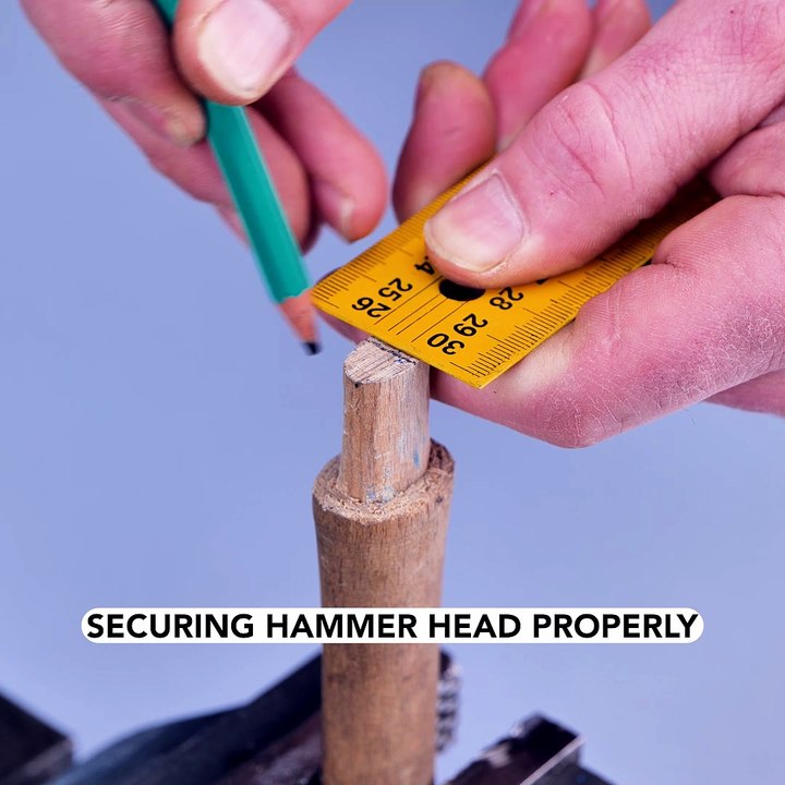 Master hammer repairs with this tip 🔨✅