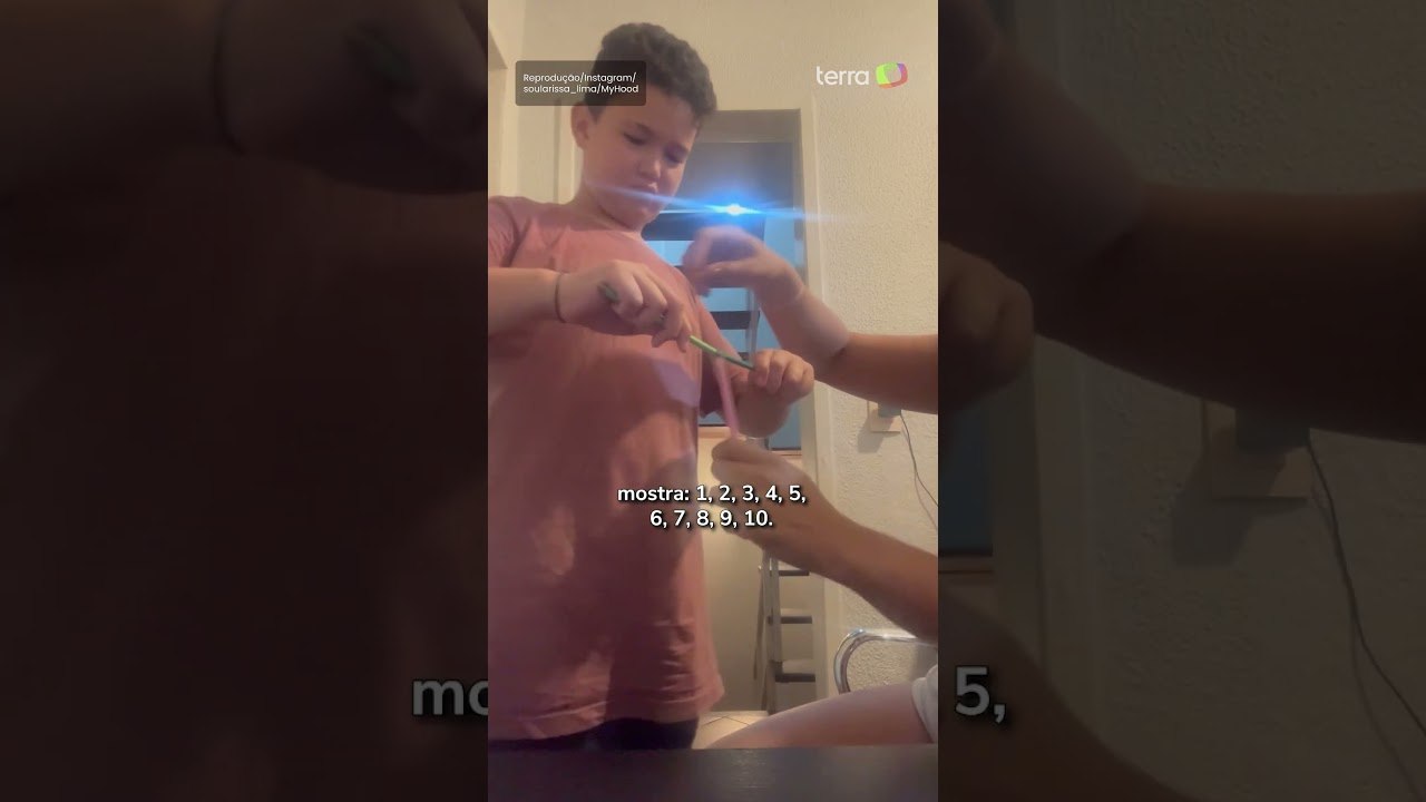 Mãe mostra como se ‘farmava aura’ no passado e impressiona o filho #shorts