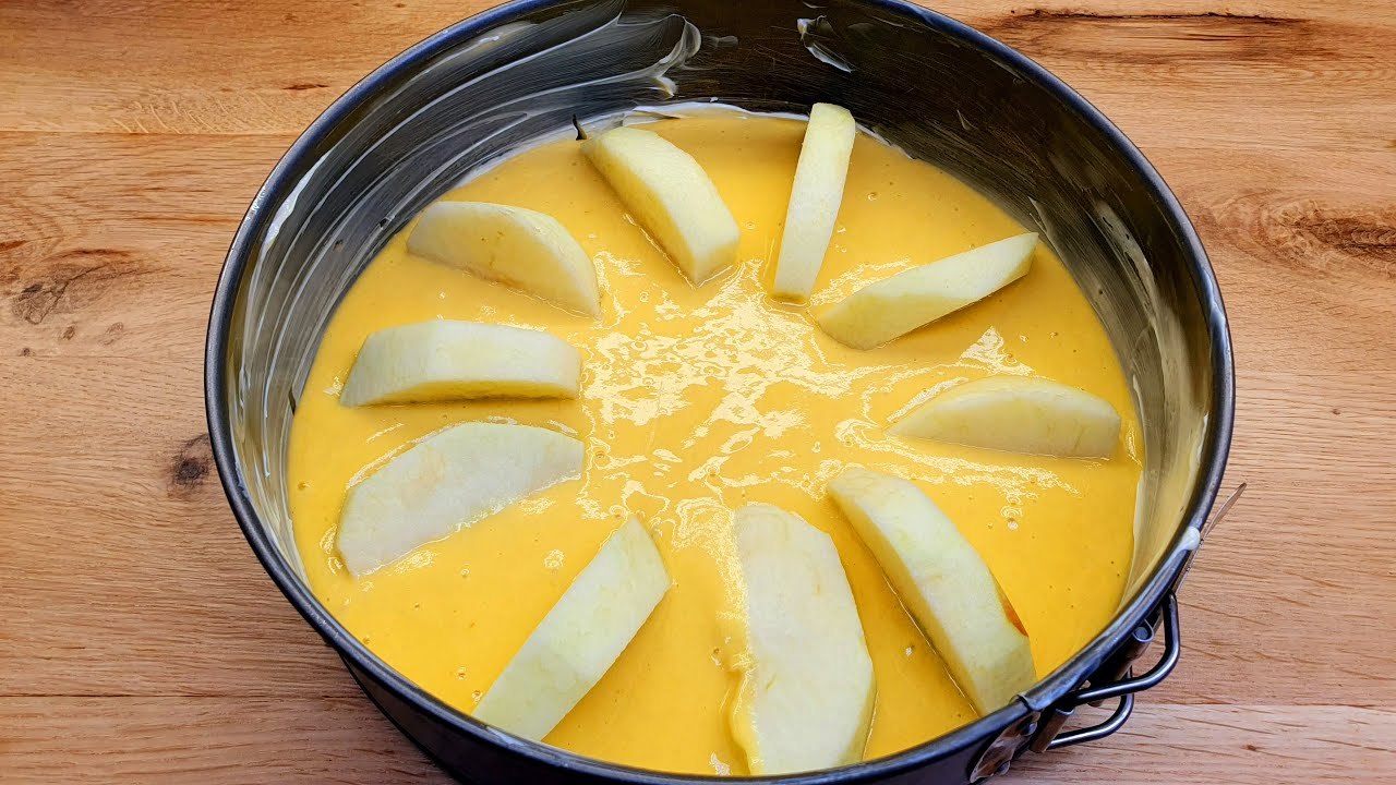 Schnelles Apfelkuchenrezept in 10 Minuten. Machen Sie es noch Heute! Schnelles und einfaches Rezept