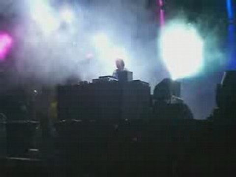 D.Guetta mix Dim Chris @ monaco live 2oo8