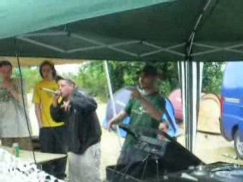 MC ?? with Mc Ji ben gong VS DJ L-couz