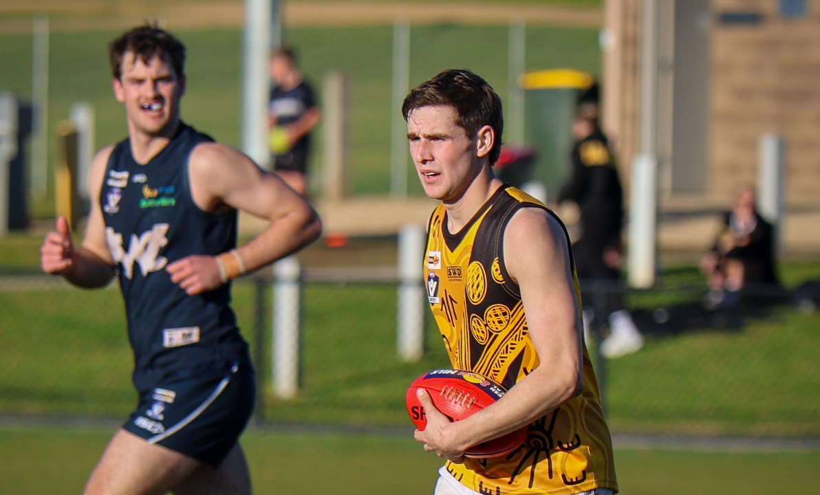 HFNL football: Toby Jennings' spectacular goal
