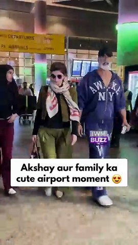 Akshay Kumar and Twinkle Khanna made a rare public appearance with daughter Nitara at the airport
