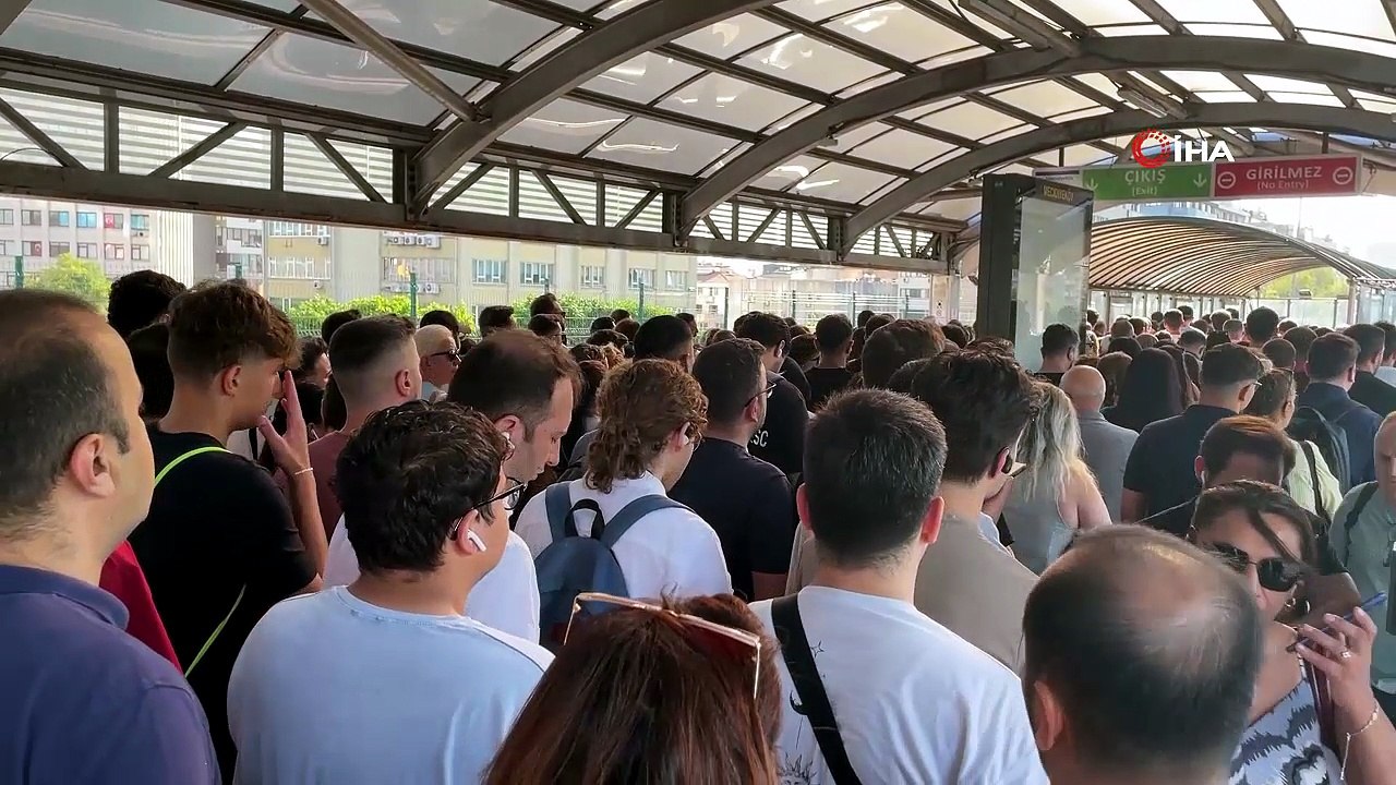 İstanbul'da bir metro rezaleti daha