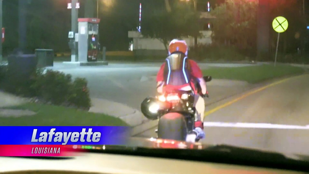Late Night Law S01E09