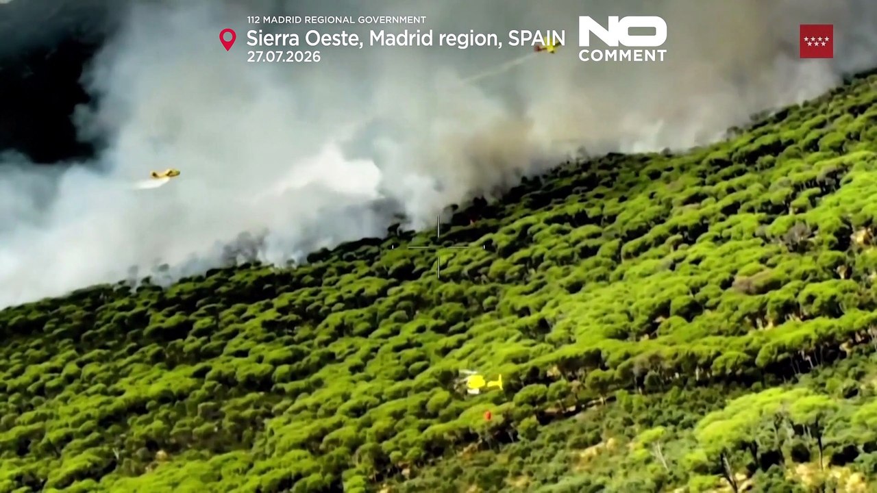 Imágenes aéreas muestran incendios avanzando en la región de Madrid en España