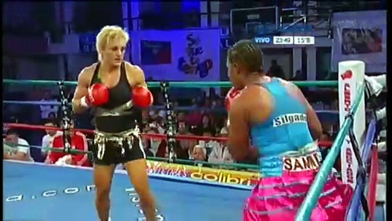 EL TREMENDO NOCAUT de la LOCOMOTORA OLIVERAS ante la COLOMBIANA SALGADO por el TÍTULO DEL MUNDO